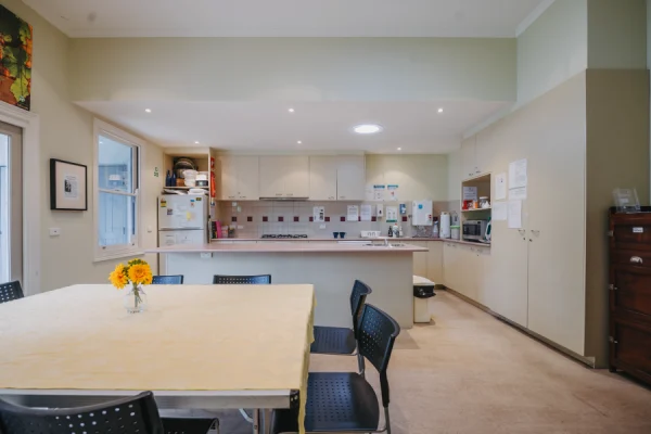 cottage-kitchen-1